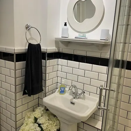 Apartment Splendide Tres Proche Gare - 16min Champs-elysees Sartrouville